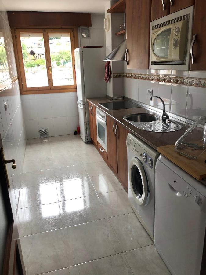 Casa De Claudia Comillas- Jardin Privado - A 10 Metros Del Capricho De Gaudi Eksteriør billede
