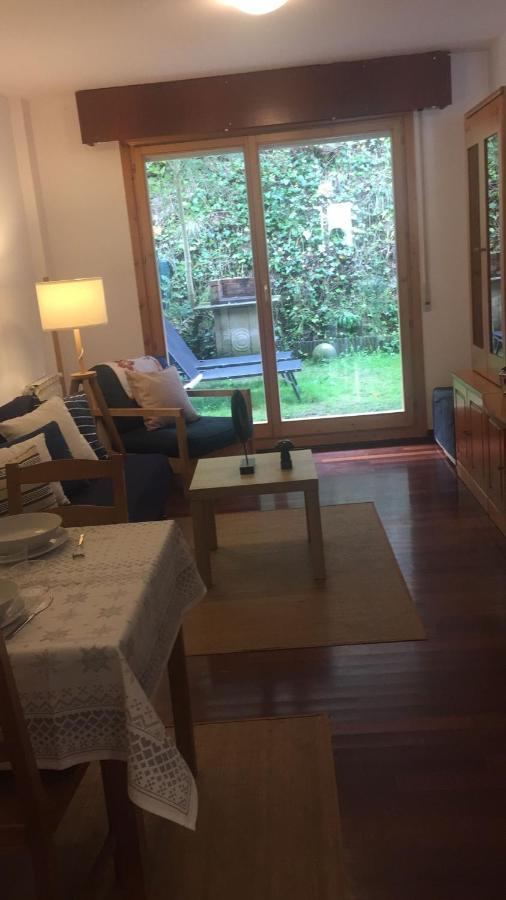 Casa De Claudia Comillas- Jardin Privado - A 10 Metros Del Capricho De Gaudi Eksteriør billede
