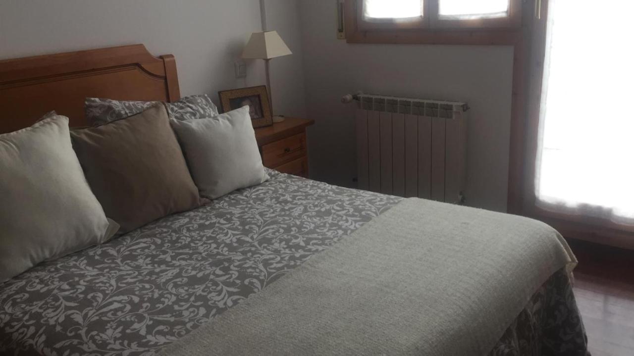 Casa De Claudia Comillas- Jardin Privado - A 10 Metros Del Capricho De Gaudi Eksteriør billede