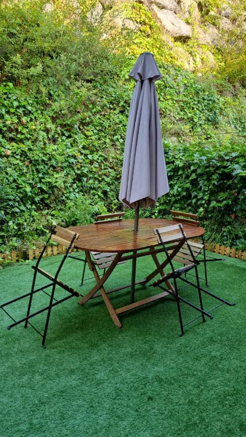 Casa De Claudia Comillas- Jardin Privado - A 10 Metros Del Capricho De Gaudi Eksteriør billede